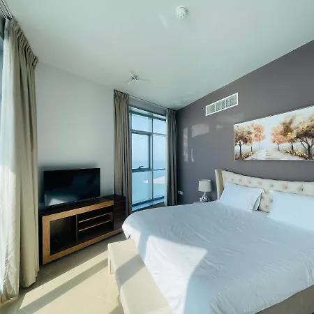 Beachfront Paradise Just Minutes From Dubai Ajman Exterior photo