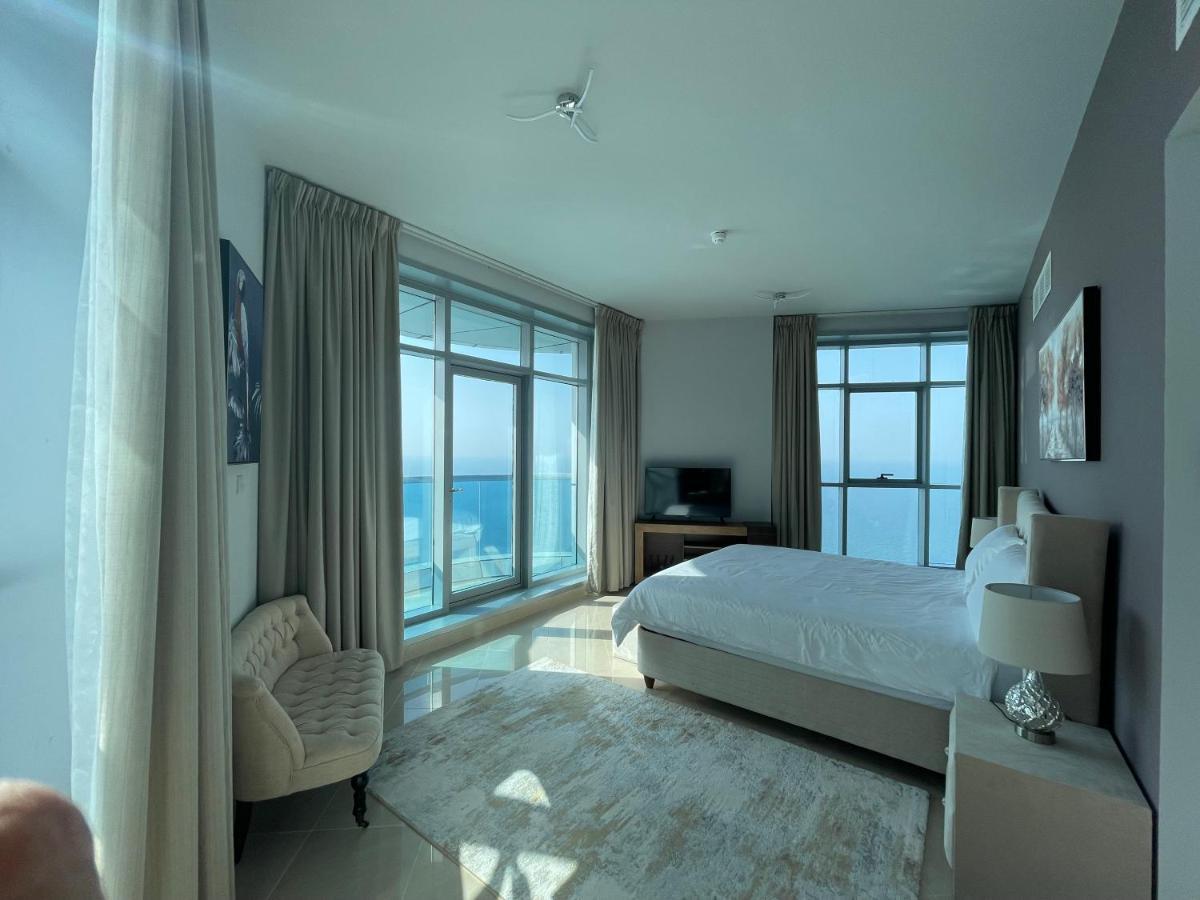 Beachfront Paradise Just Minutes From Dubai * Ajman